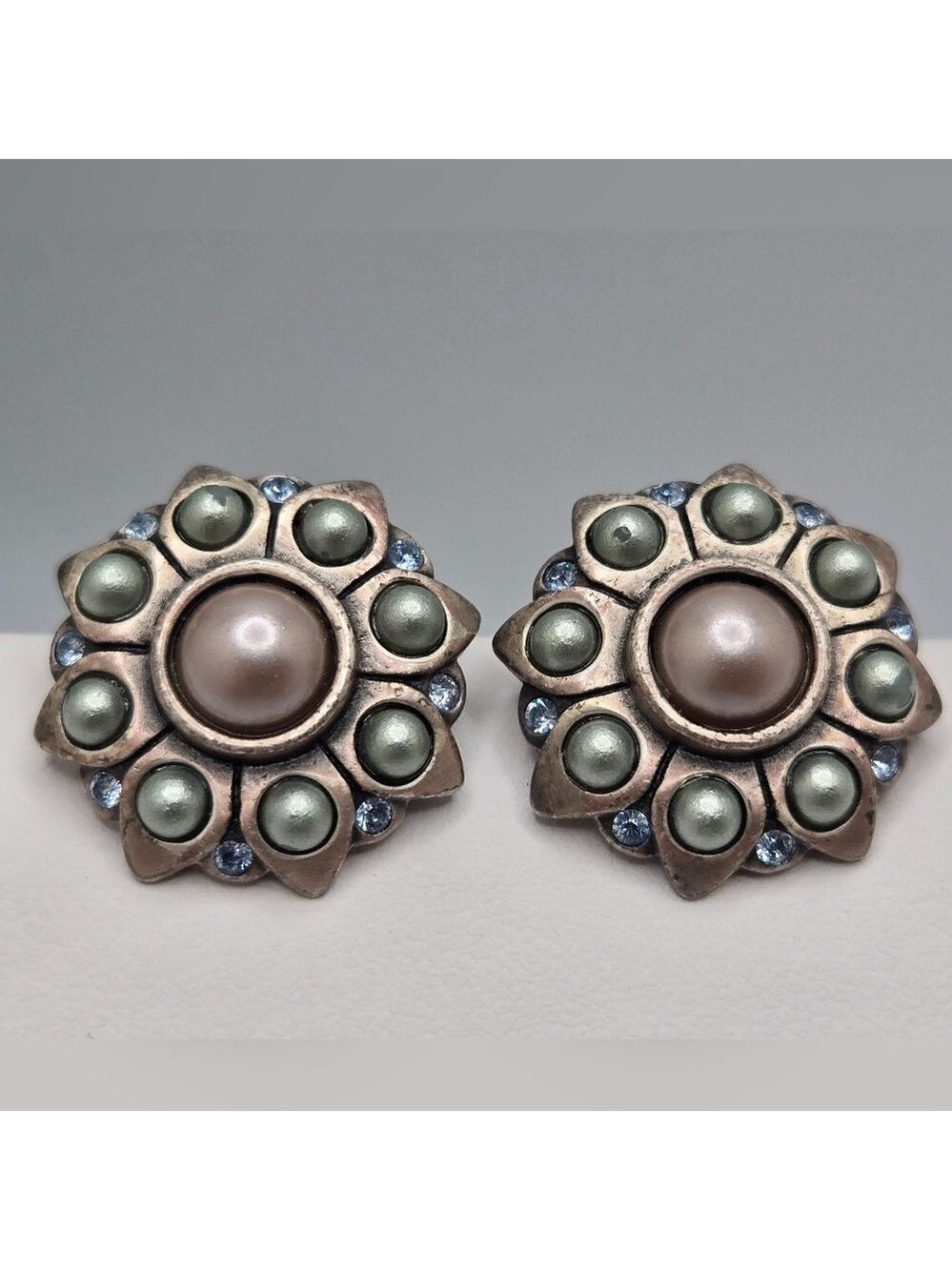 Myka Floral Faux Pearl Stud Earrings 7/8" Vintage Signed